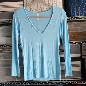 Jolie long sleeve top size small